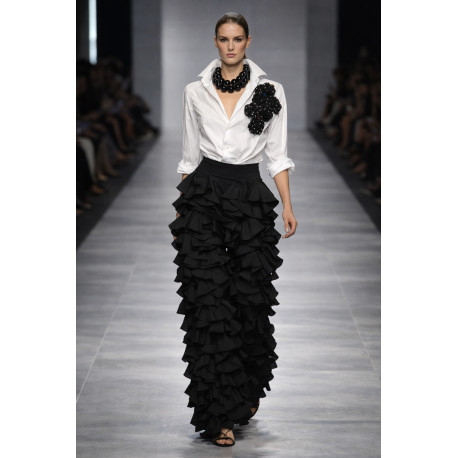 PANTALÓN NEGRO VOLANTES